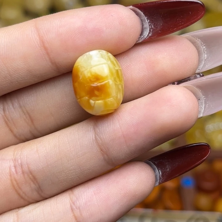 蜜蜡未镶嵌珠宝奇石满蜡白俏色富甲一方龟背配饰