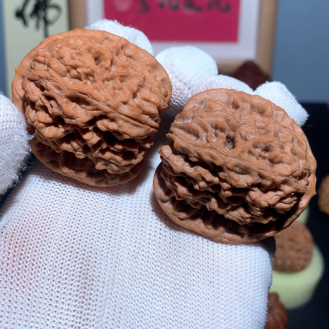 文玩核桃吊坠魏*人马老四