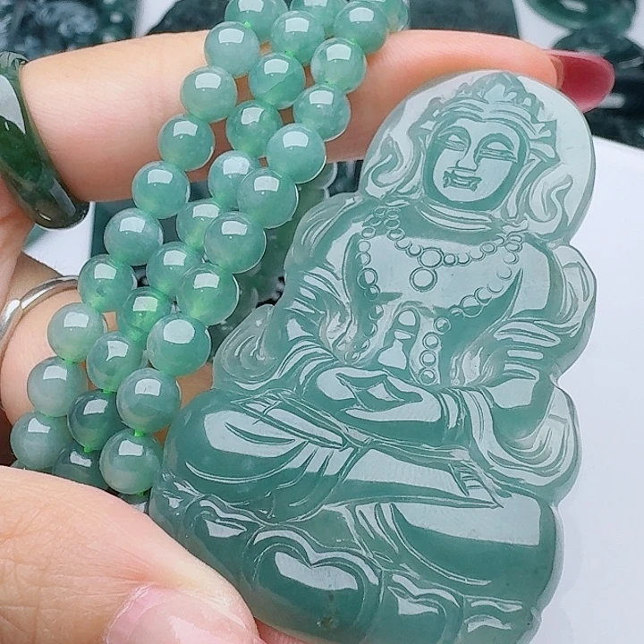 颈饰未镶嵌翡翠多样性发其一