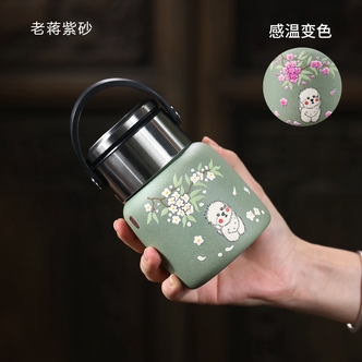 宜兴紫砂 豆青砂手绘落花萌汪墩墩杯 （赠杯套）