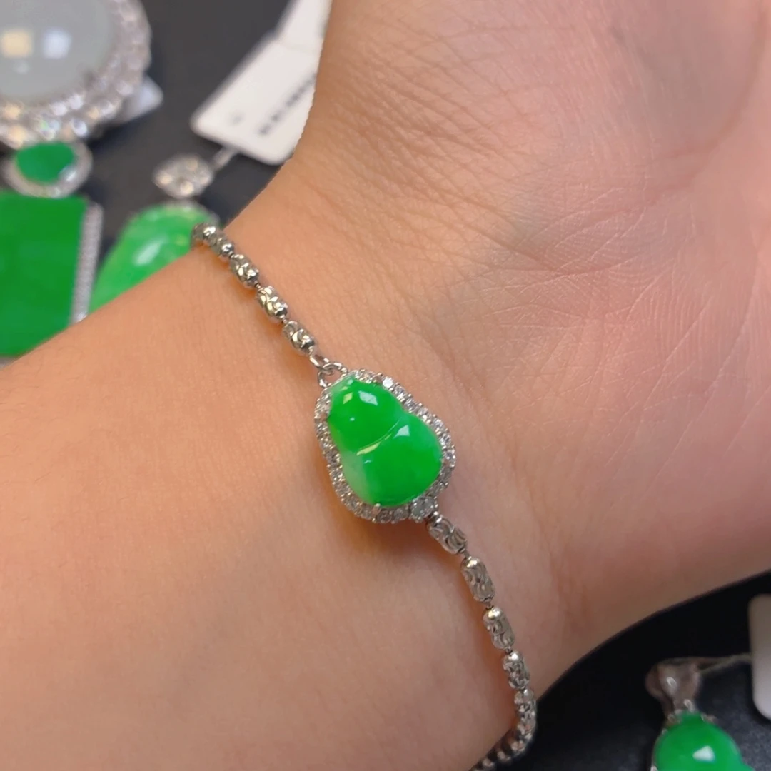 翡翠银S925镶嵌颈饰