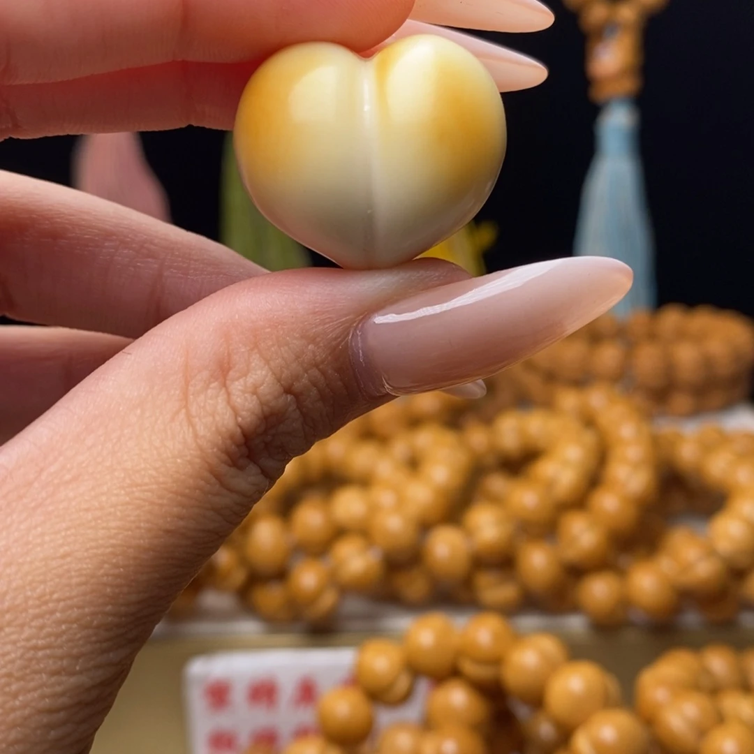 吊坠猴头核桃配饰