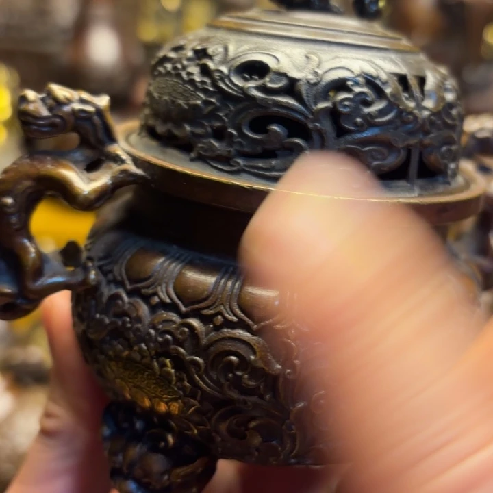 铜器摆件    点击下单