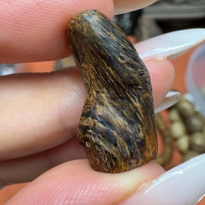 大叶紫檀（黑酸枝木类）