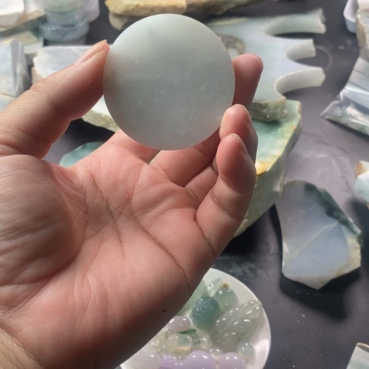 翡翠未镶嵌挂件不加工