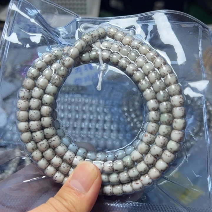 星月菩提手串石玉料7×6大留白108颗