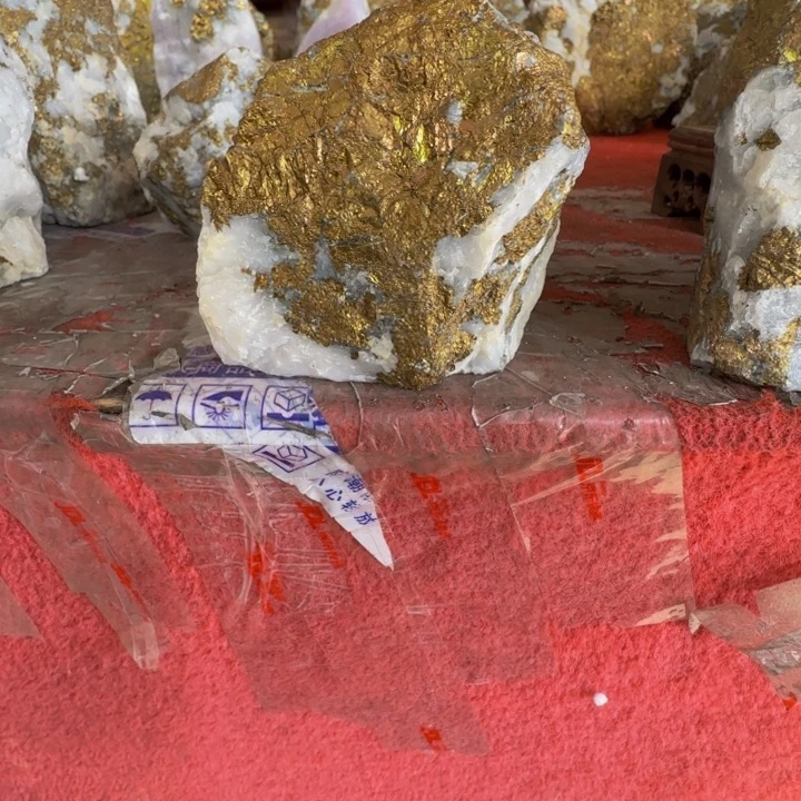 美***询金属图咯哦哦哦哦哦哦哦