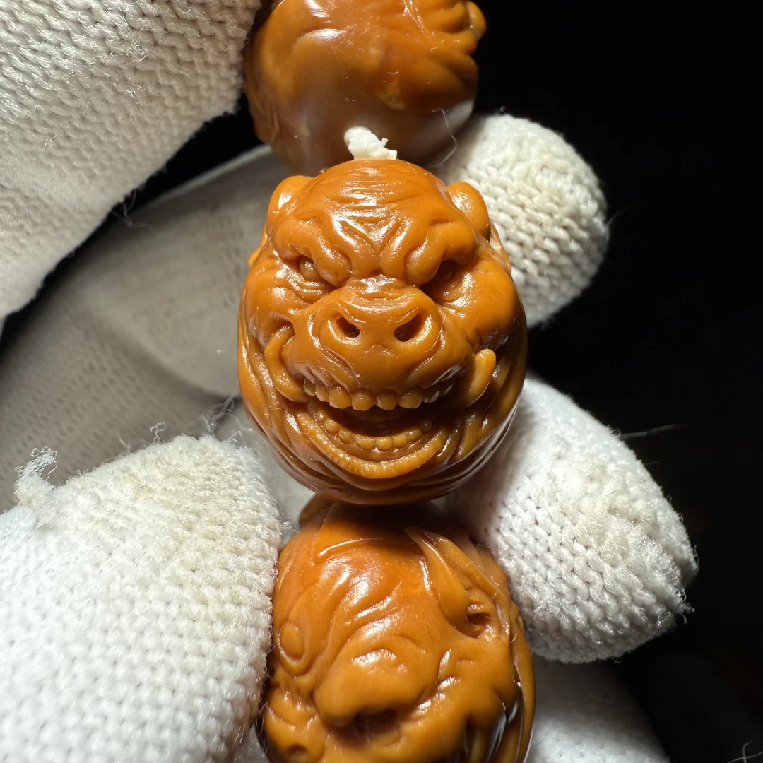 橄榄核十二生肖果王料子