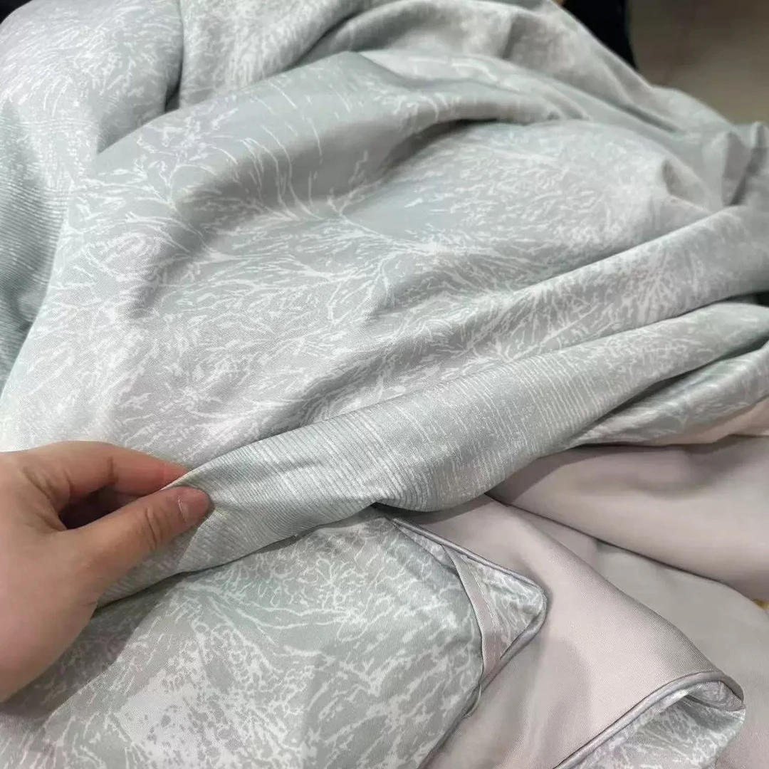 美美推荐纯桑蚕长丝夏被 200cm*230cm 适用于1.8M床