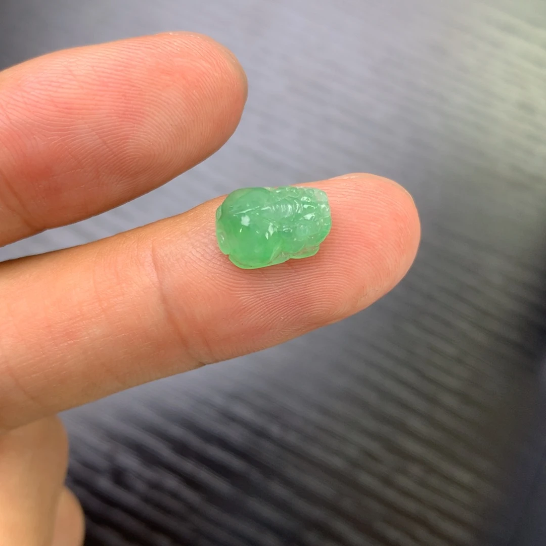 翡翠裸石翡翠貔貅