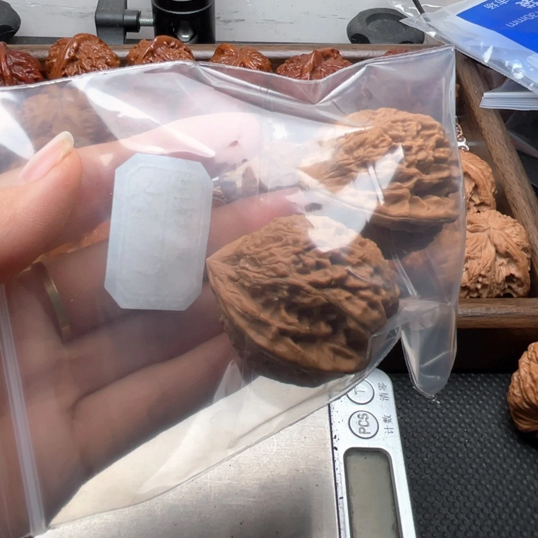 不***言核桃手串/手链牡丹纹37尺全品