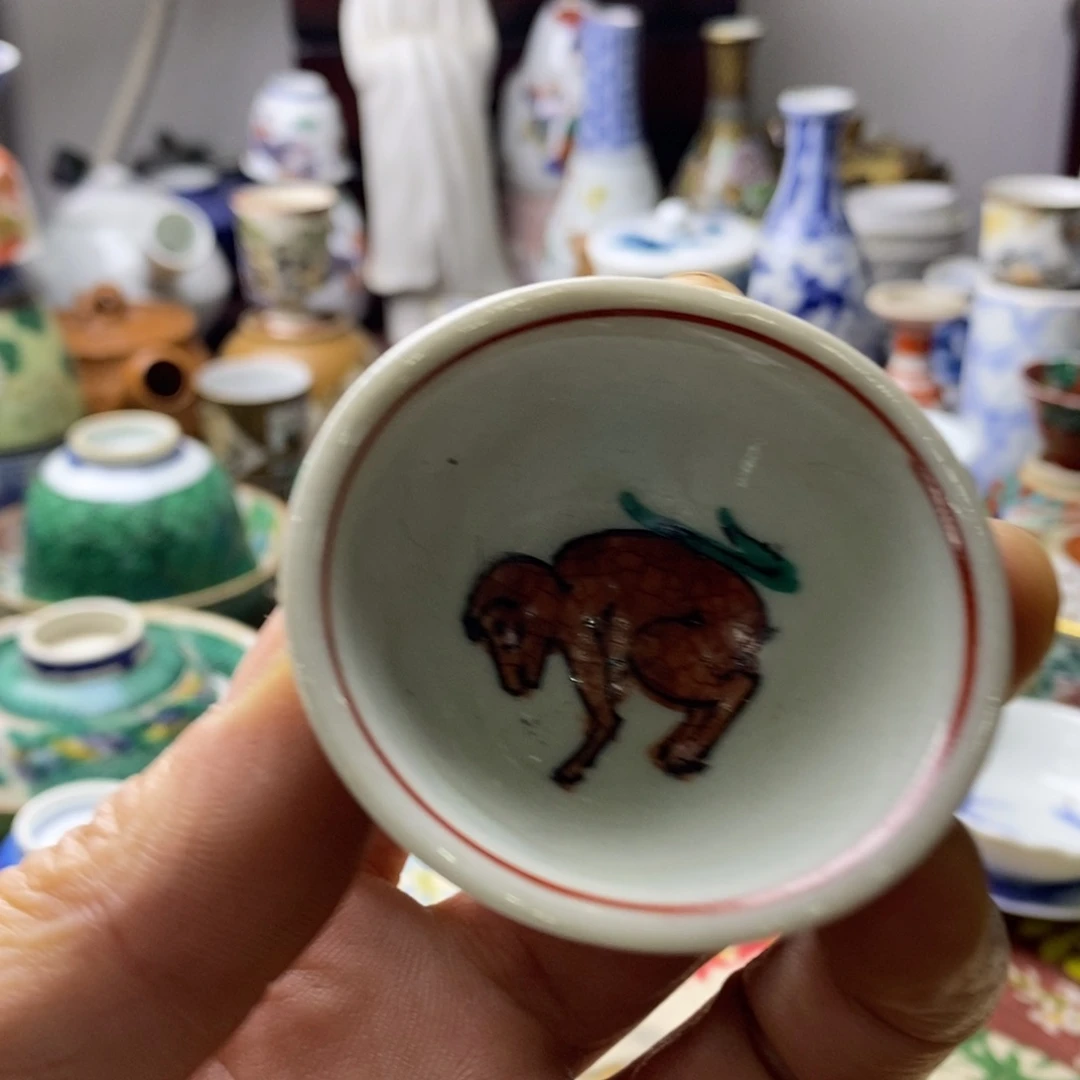 瓷片一天只喝一点奶茶和酸奶我