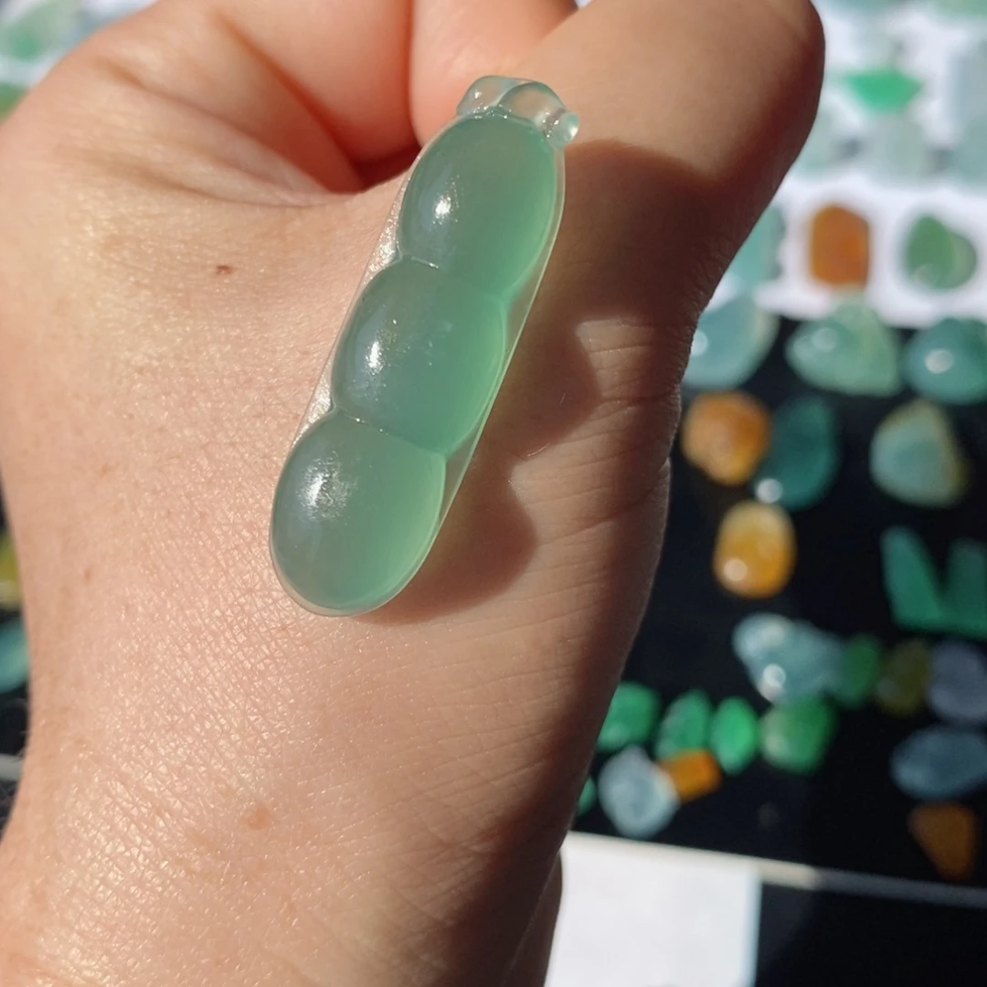 定制翡翠未镶嵌豆子