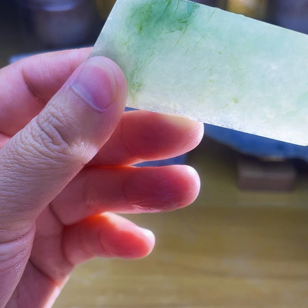 翡翠未镶嵌颈饰毛料54
