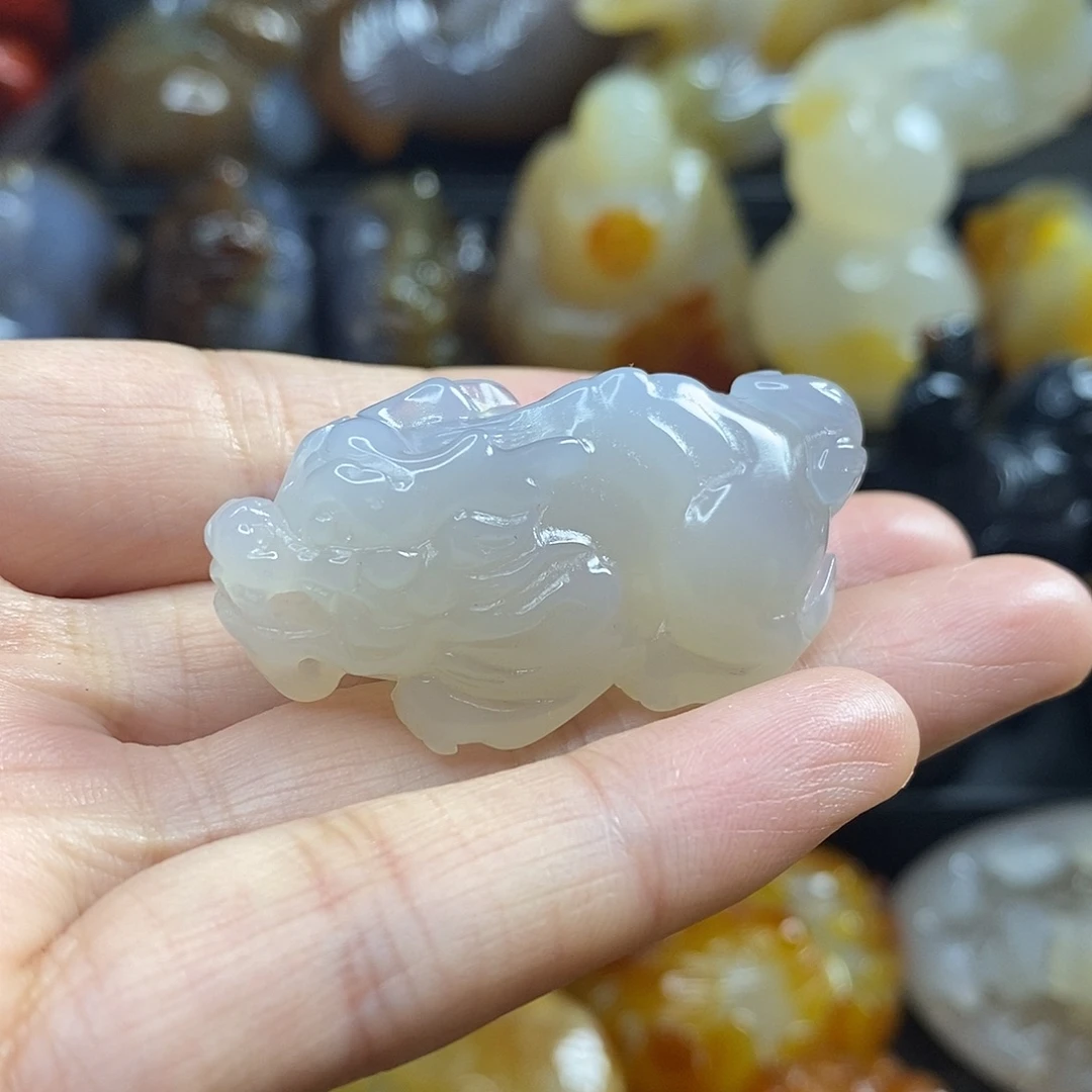 玛瑙/玉髓未镶嵌吊坠