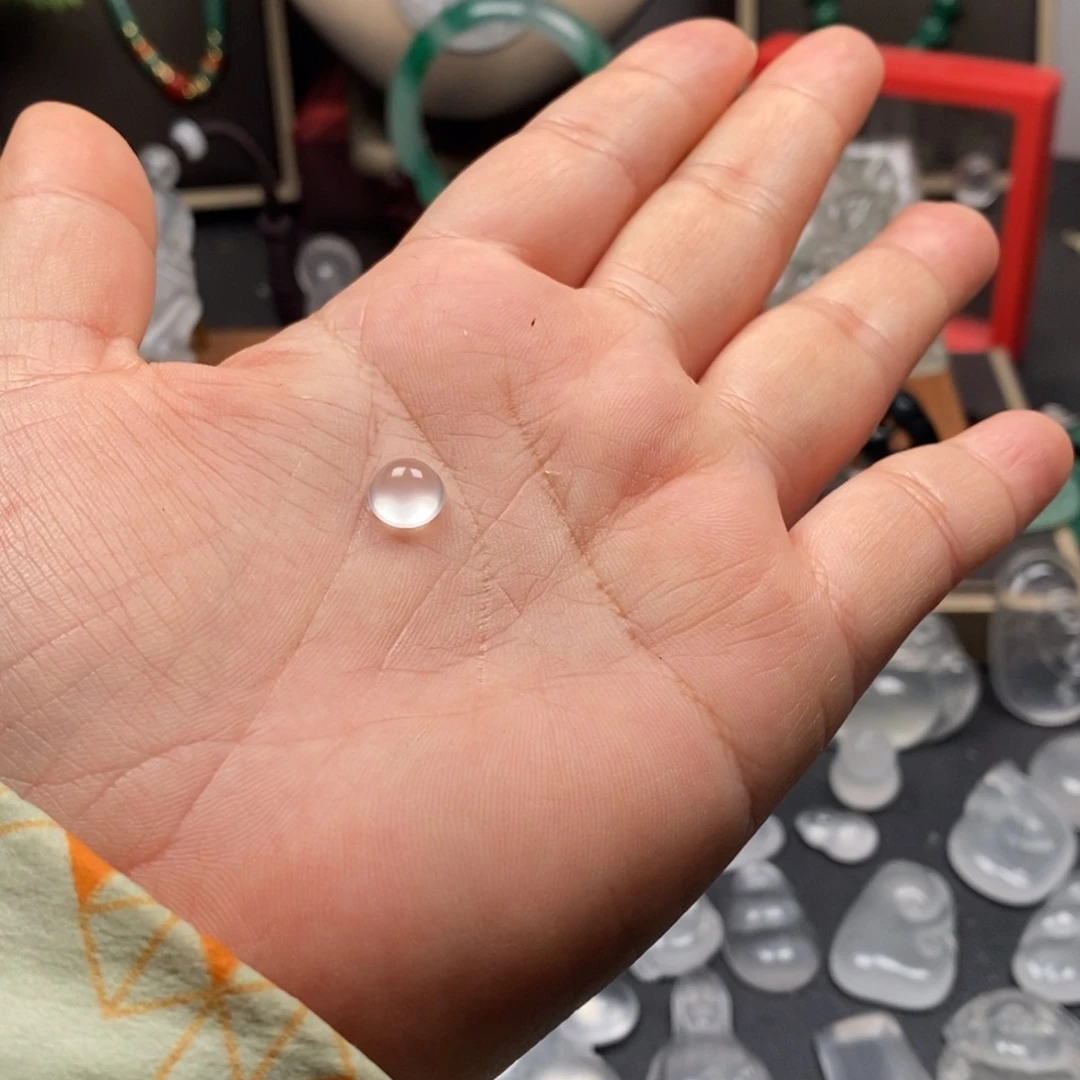 梦***8石英质玉未镶嵌颈饰
