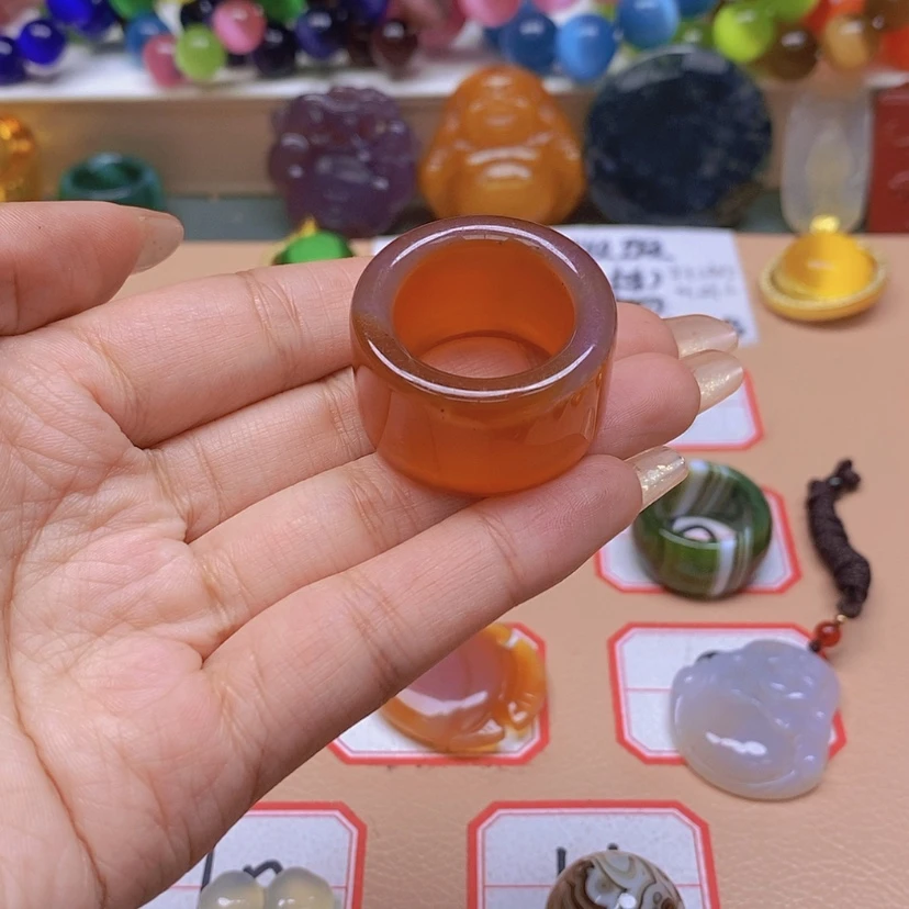 【闪购商品】玛瑙/玉髓颈饰未镶嵌乐**哥