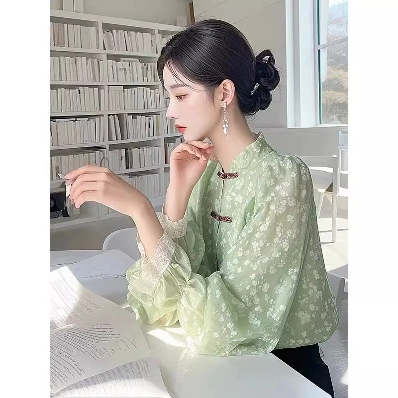 新中式碎花衬衫女春季新款气质独特减龄绿色荷叶袖别致小衫 8686