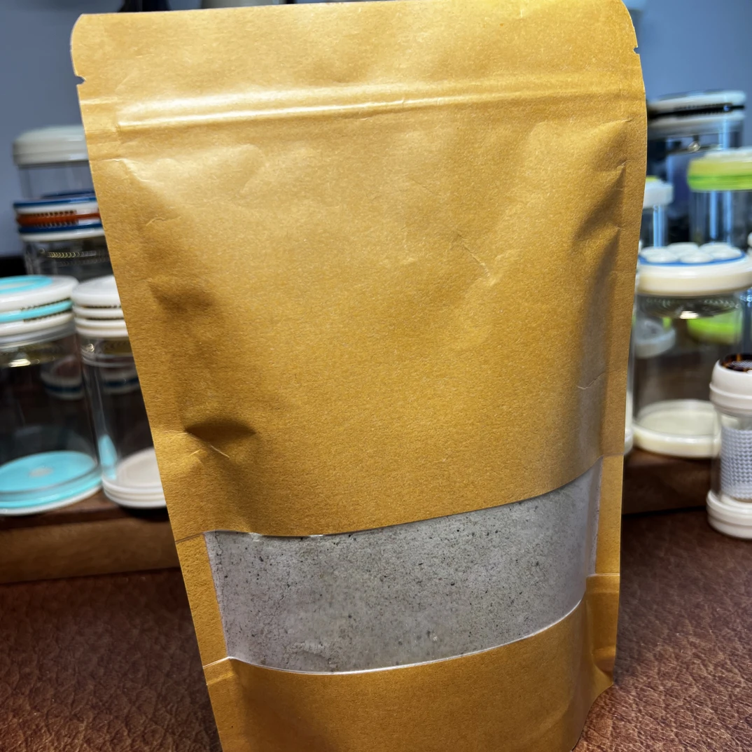 小凯蚡房 专用饲料一袋（带小食碗 集水器 食勺）