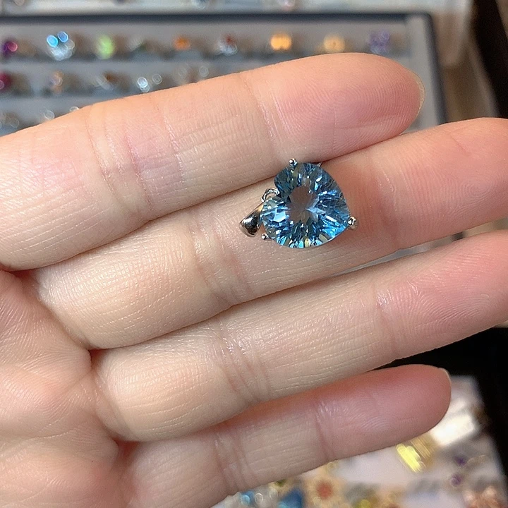 橘***梨颈饰托帕石银S925镶嵌