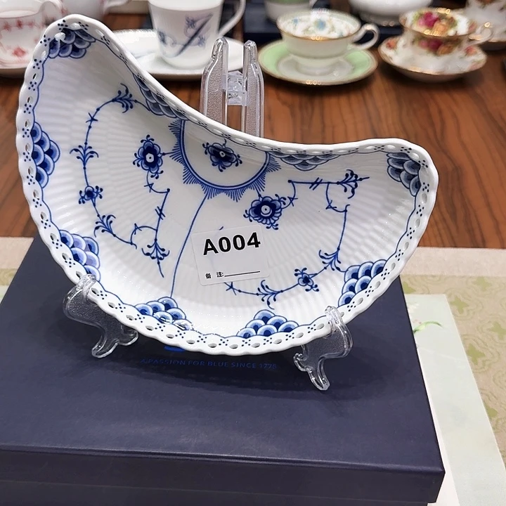 瓷片杯子杯子杯子水杯杯子水杯
