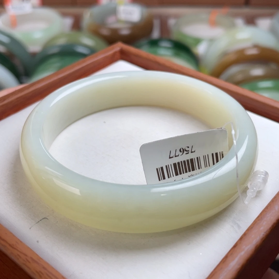 【闪购商品】和田玉手镯未镶嵌20 54/55