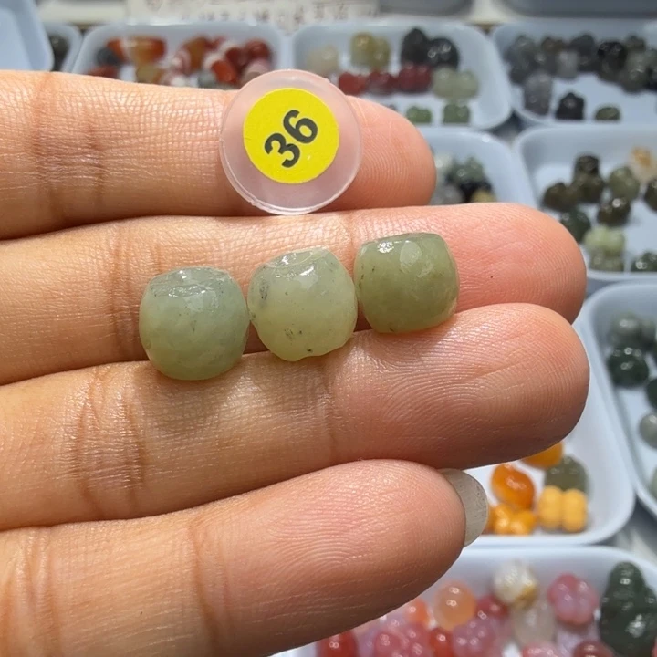 和田玉未镶嵌珠宝半成品