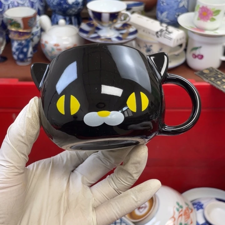 他家瓷器真美…开播了