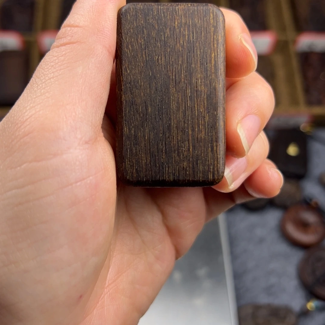 海南无事牌脖挂随行