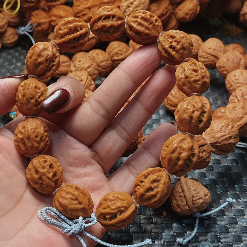 【闪购商品】文玩核桃吊坠一**气粗筋八棱