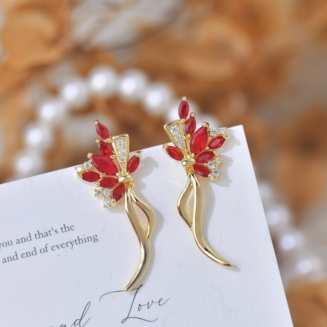 铜合金锆石耳饰 【无耳洞耳夹】秋冬设计红色微镶锆石精致中长款花
