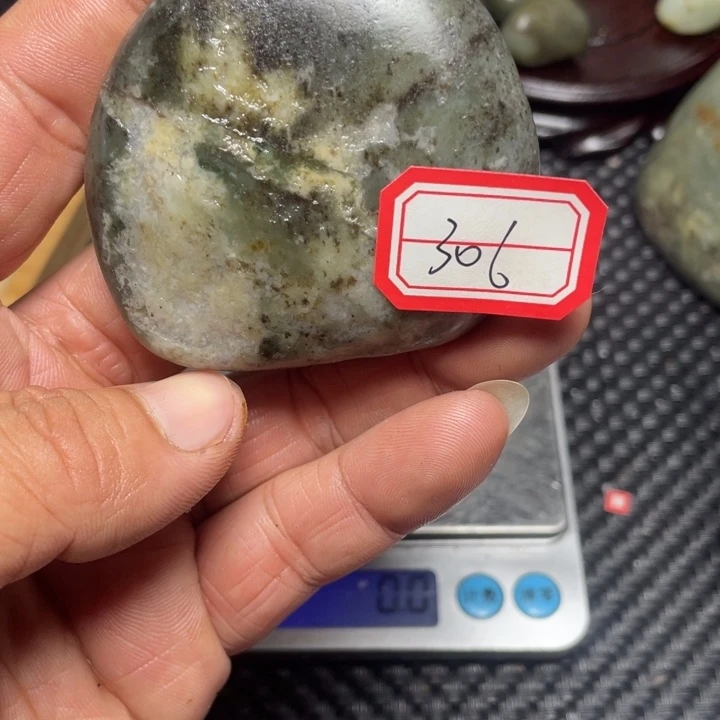 颈饰未镶嵌和田玉306
