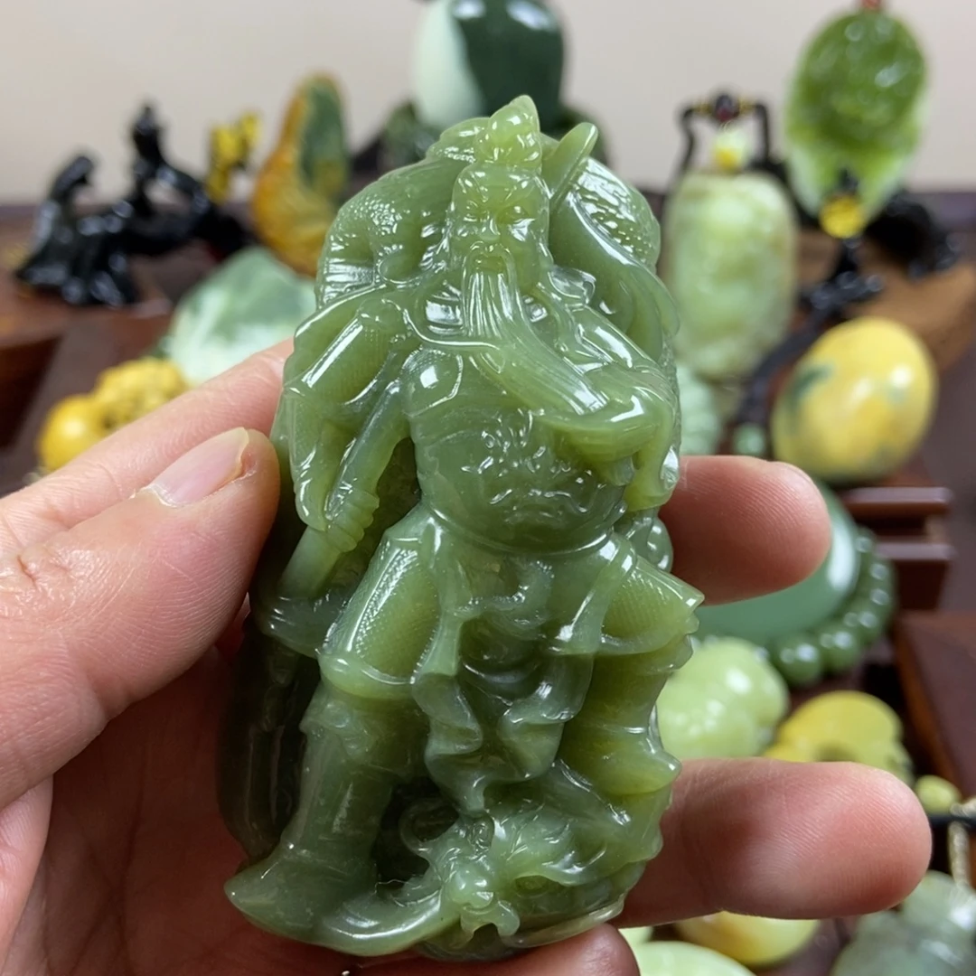 岫岩老玉（透闪石质玉）未镶嵌珠宝奇石