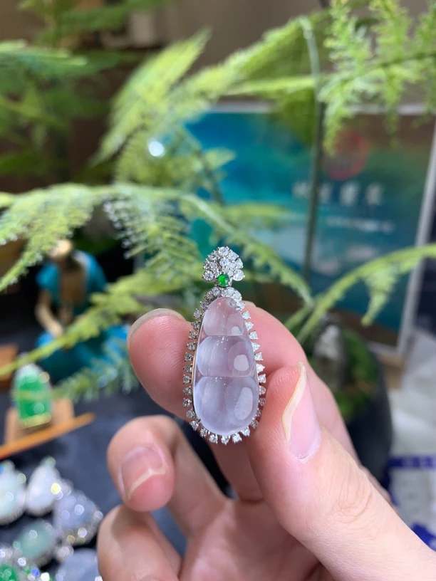 翡翠福豆18k镶嵌