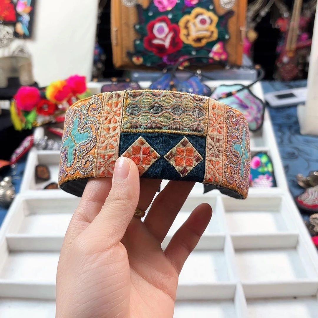 刺绣小*手工刺绣工艺