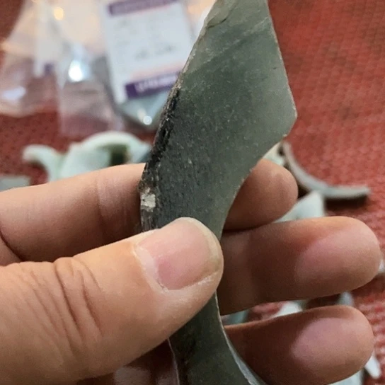 翡翠散珠向**样天然翡翠边角料