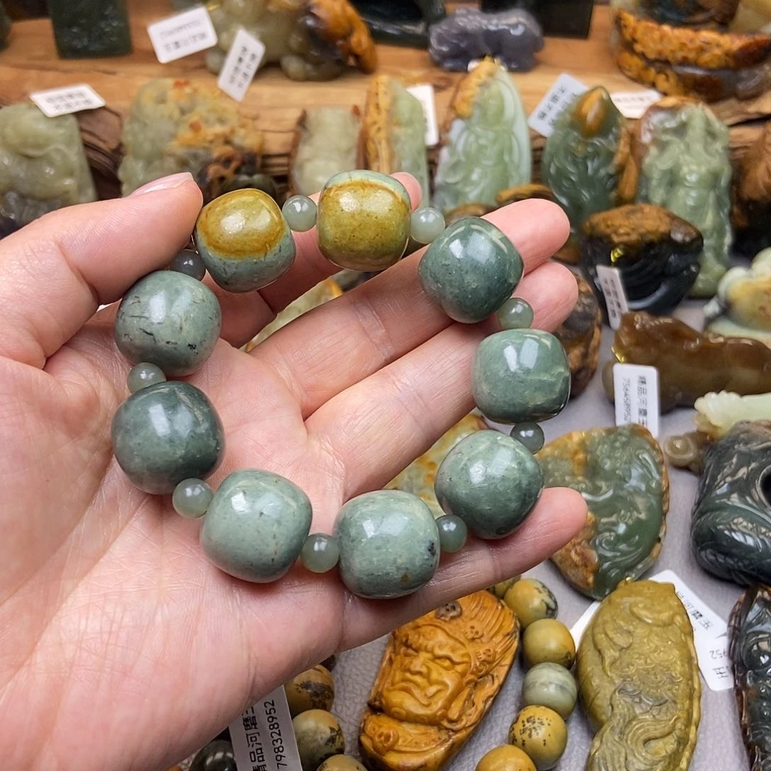 岫岩河磨玉（透闪石质玉）未镶嵌珠宝奇石