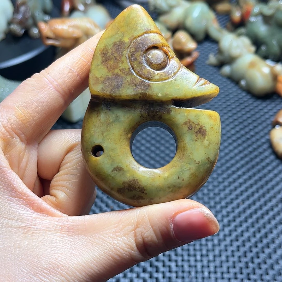 白玉菩提吊坠摆件