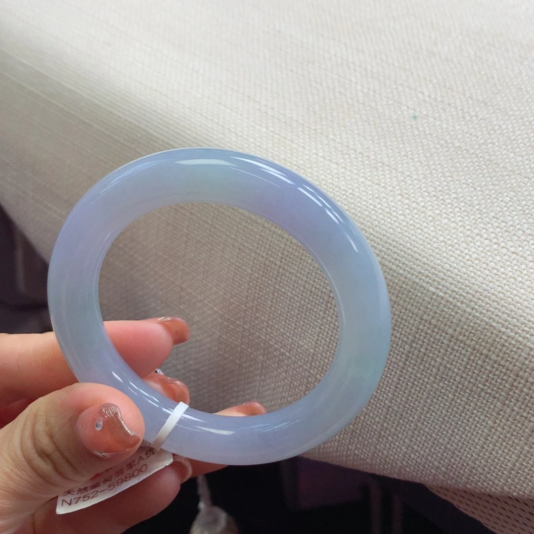 翡翠手镯未镶嵌40号