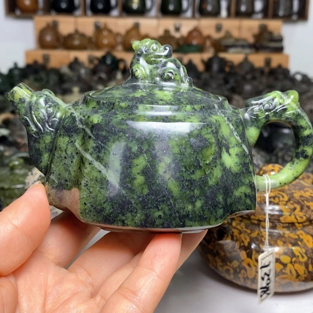 藏玉药王石龙尊壶240cc