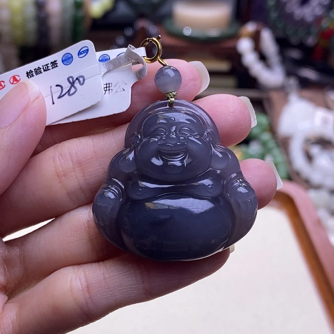 颈饰未镶嵌和田玉中****）浓烟紫金镶清货佛公吊坠