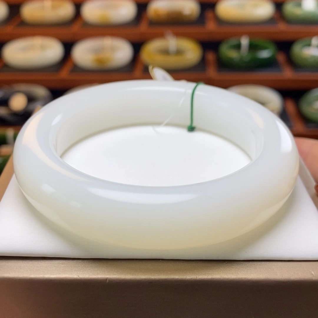 未镶嵌手镯和田玉57圈