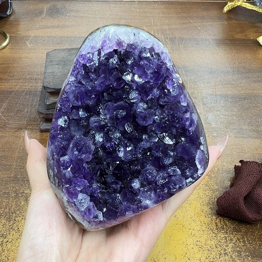 紫晶摆件未镶嵌晶体