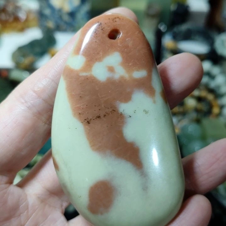 岫玉未镶嵌手把挂坠款式