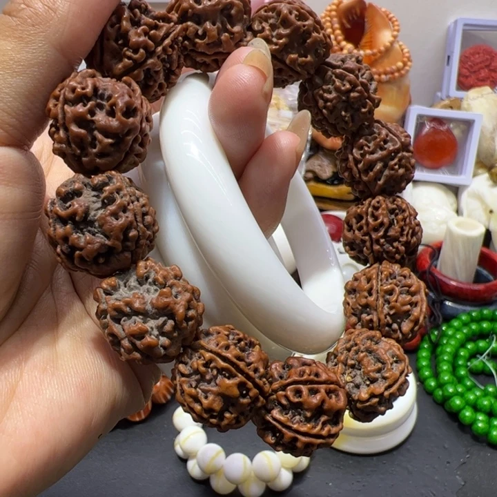 大理石磁石纯色大白手镯