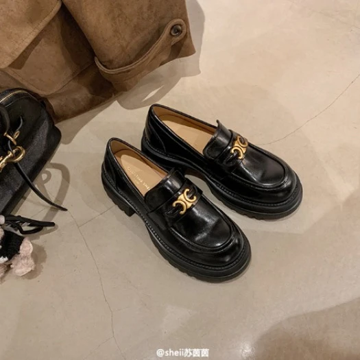 【sheii苏茵茵】墨本庄园~凯旋门金扣一脚蹬懒人乐福单鞋女小皮鞋