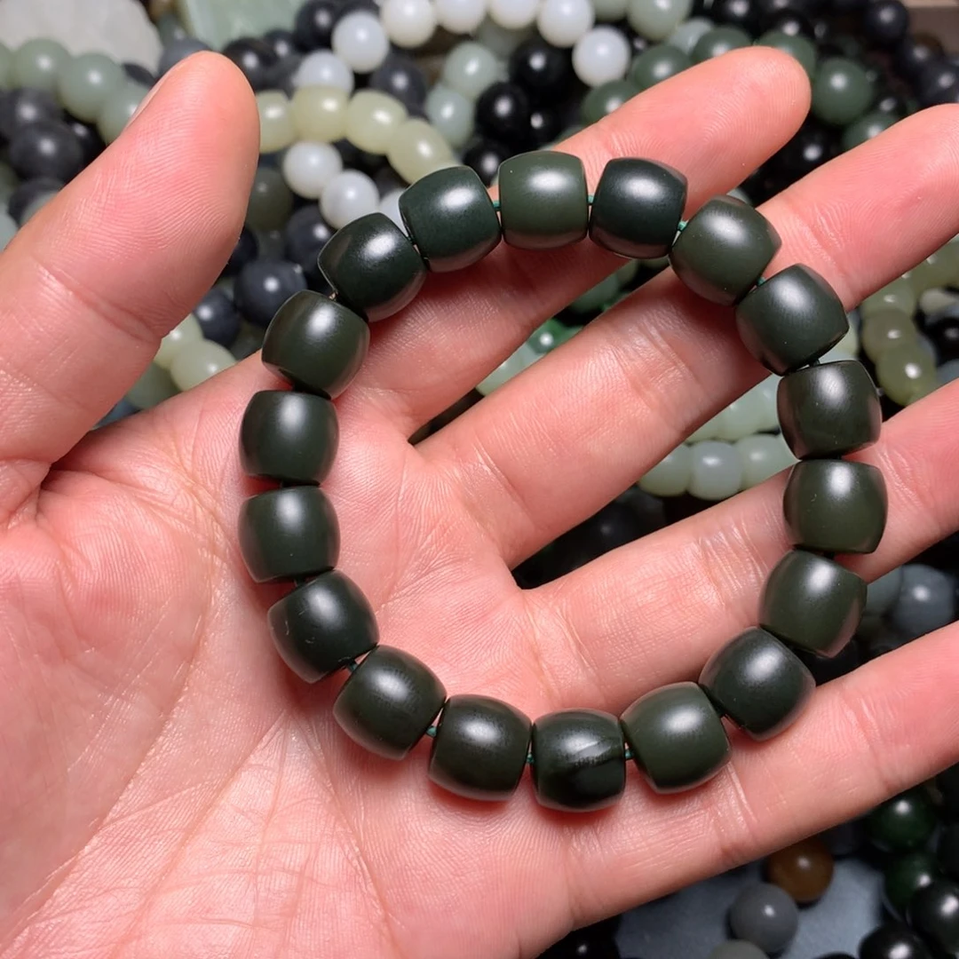 手链未镶嵌和田玉