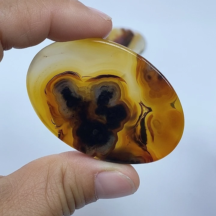 玛瑙/玉髓未镶嵌珠宝半成品