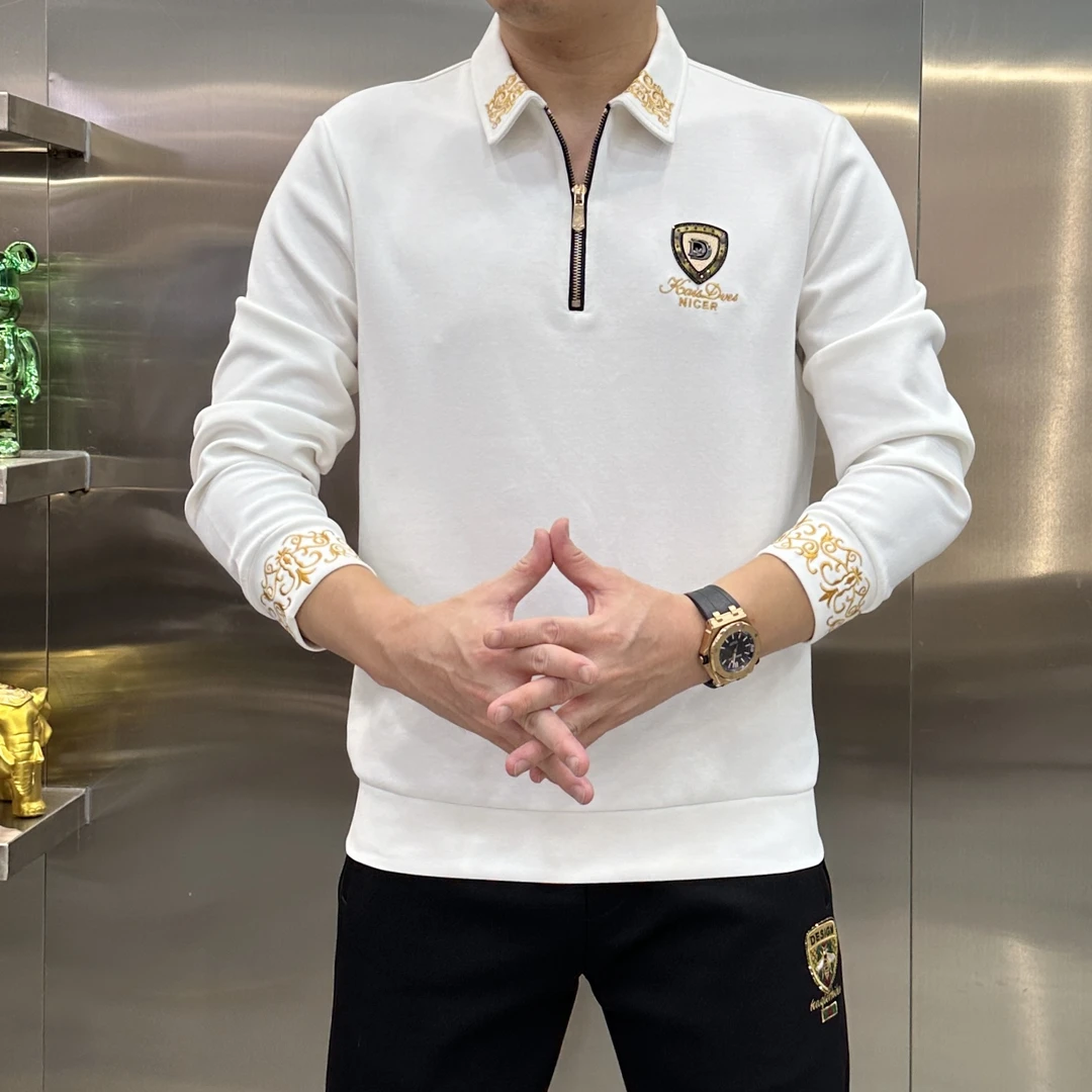 男士欧货休闲潮流秋季长袖卫衣男修身小标套头潮牌上衣WY1027