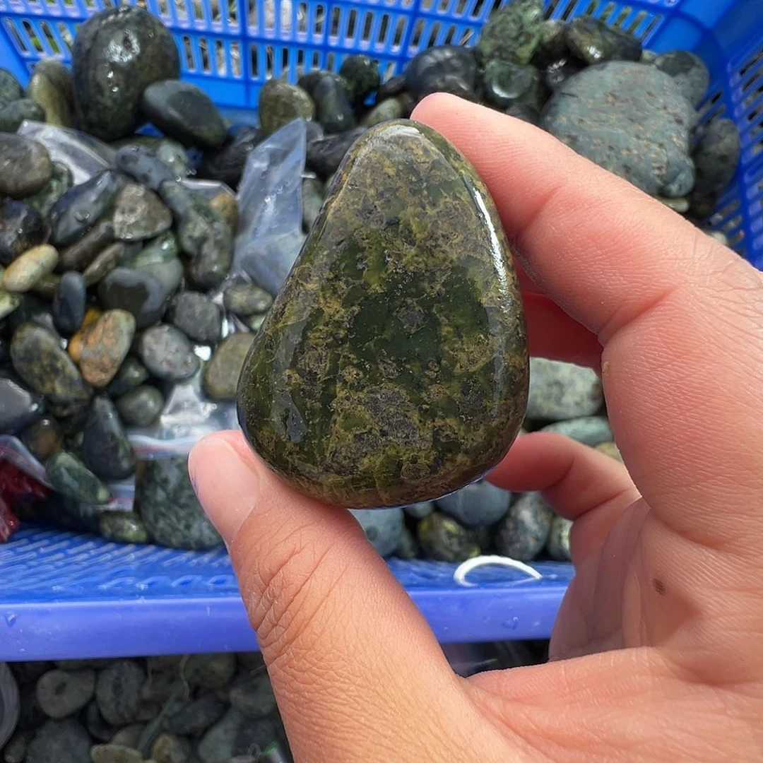蛇纹石玉合金珠宝奇石铭****卖